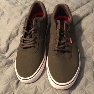 Levi’s Comfort Gray Sneakers